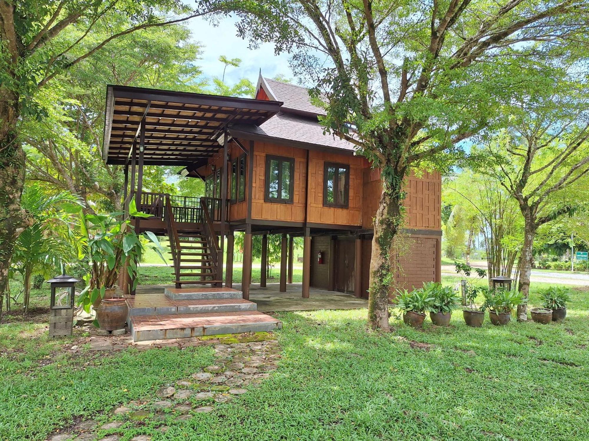 Thailife Wellness & Meditation Resort- Sha Plus Khao Lak Exterior foto