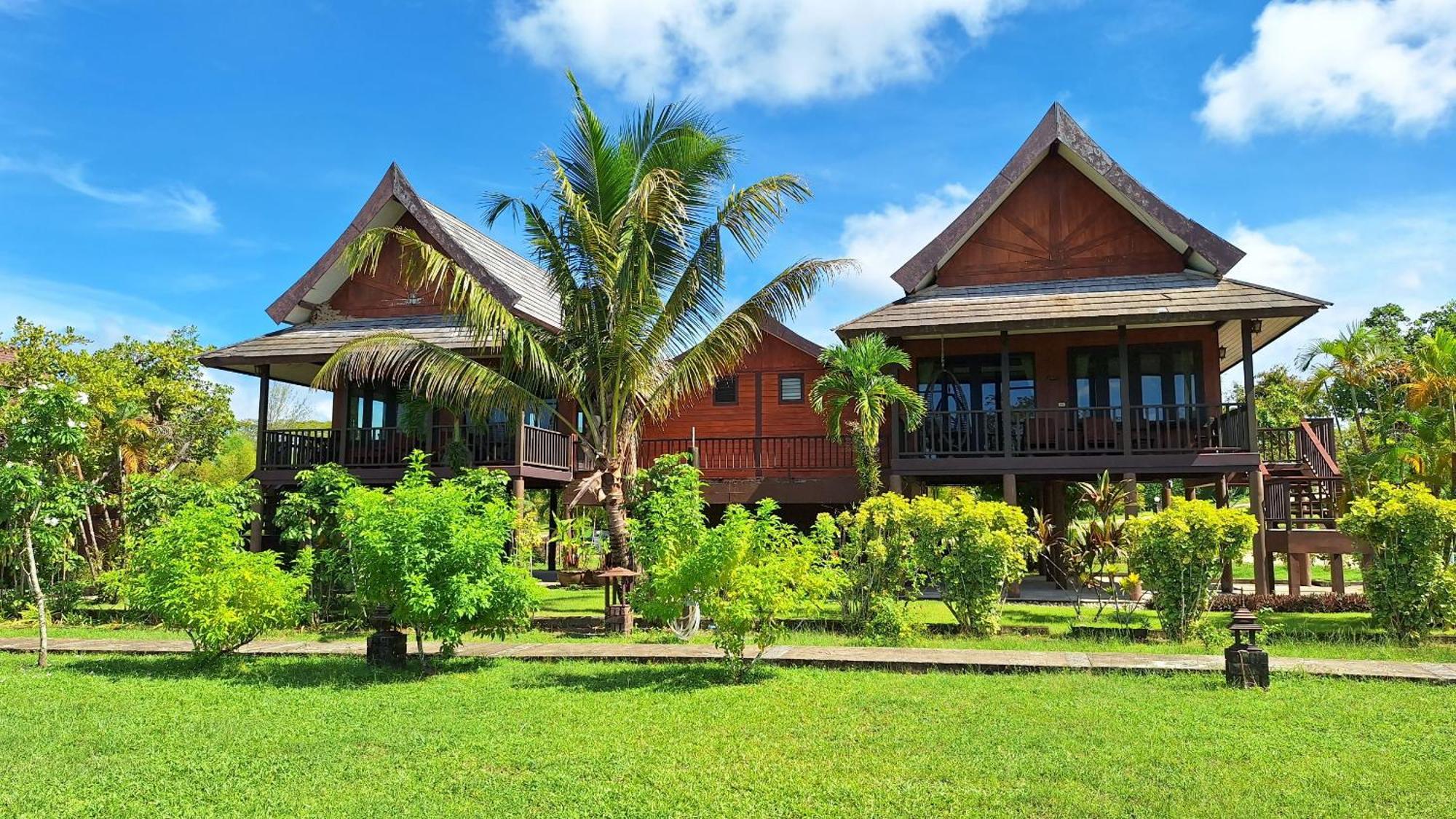 Thailife Wellness & Meditation Resort- Sha Plus Khao Lak Exterior foto