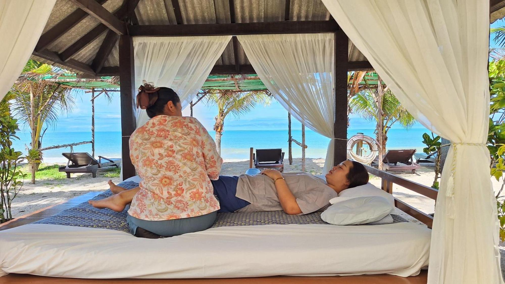 Thailife Wellness & Meditation Resort- Sha Plus Khao Lak Exterior foto