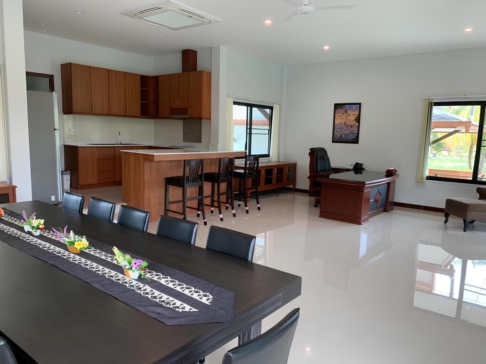 Thailife Wellness & Meditation Resort- Sha Plus Khao Lak Exterior foto